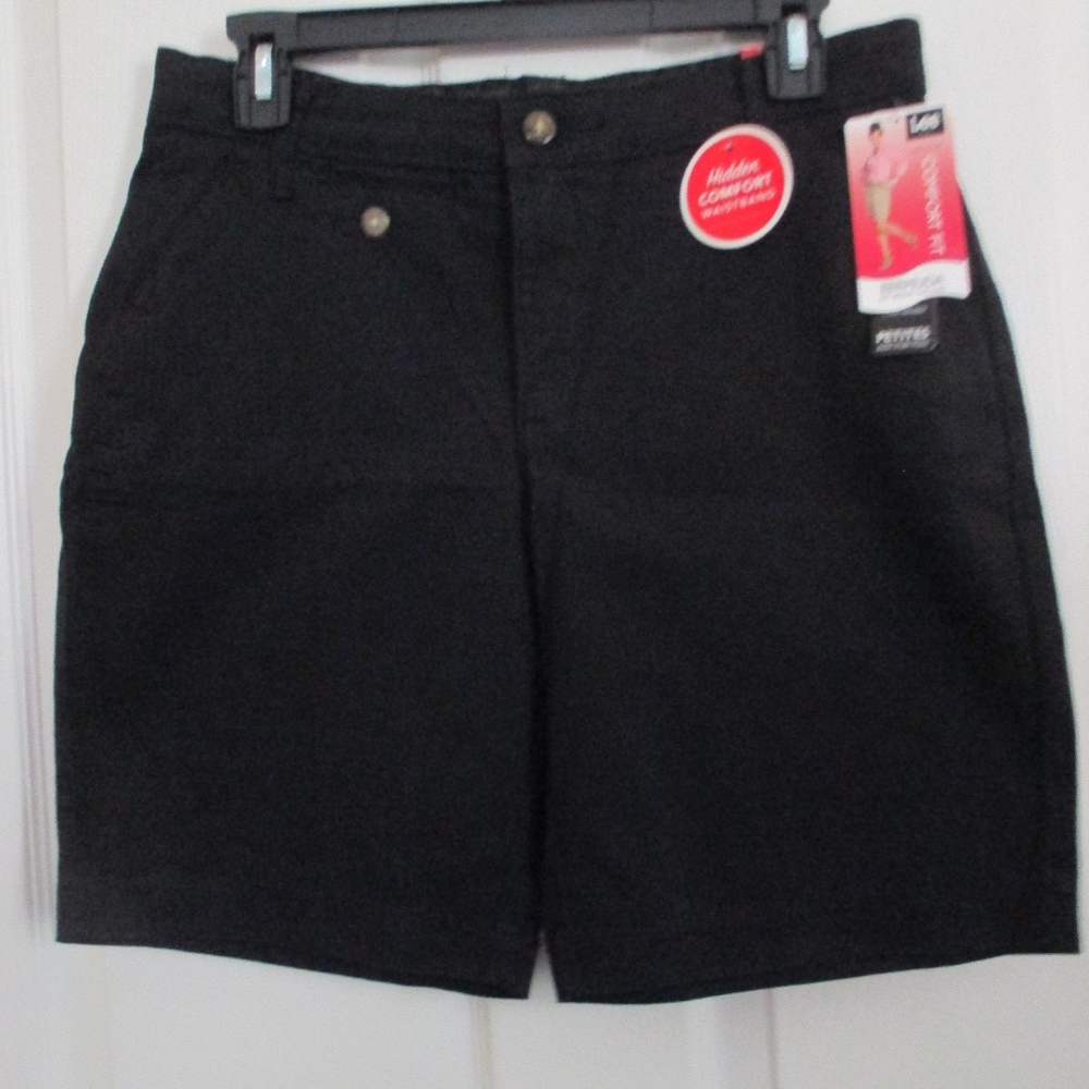 NWT - LEE black Bermuda shorts - sz 6P - $44.00